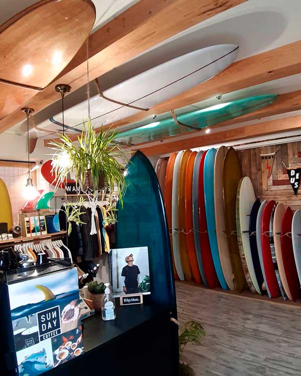 Surf shop Wavergliders